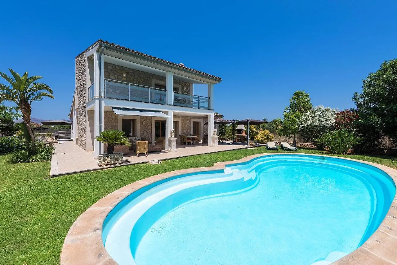 Can Costa - Quiet Villa With Private Pool Alcúdia